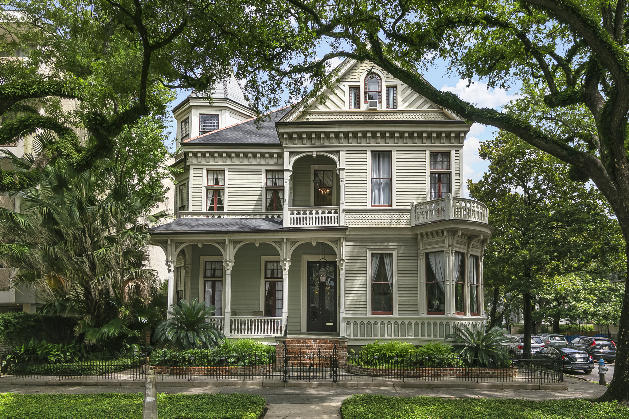 Historic Garden District home in New Orleans